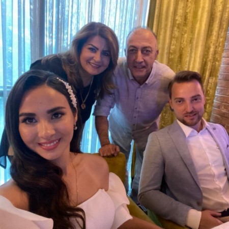 Azərbaycanlı aktrisa əcnəbiyə ərə getdi - FOTO